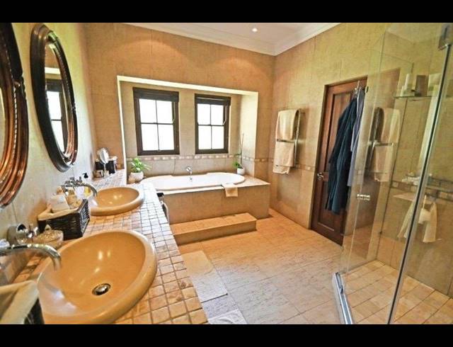 4 BEDROOM FREESTANDING TO LET IN DAWNCLIFFE